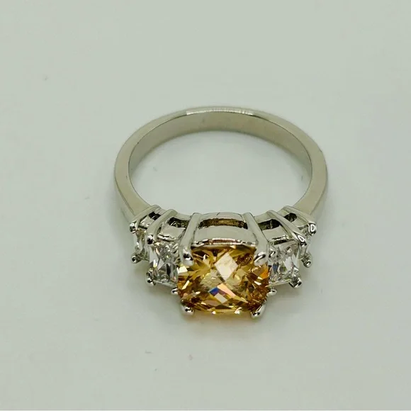 Champagne Cushion Cut Statement Ring | 3‑Stone Cocktail Ring | Size 7 - Picture 4 of 7